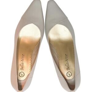 Bella Vita Off White Leather Pointed Pumps With Kitten Heel Workwear